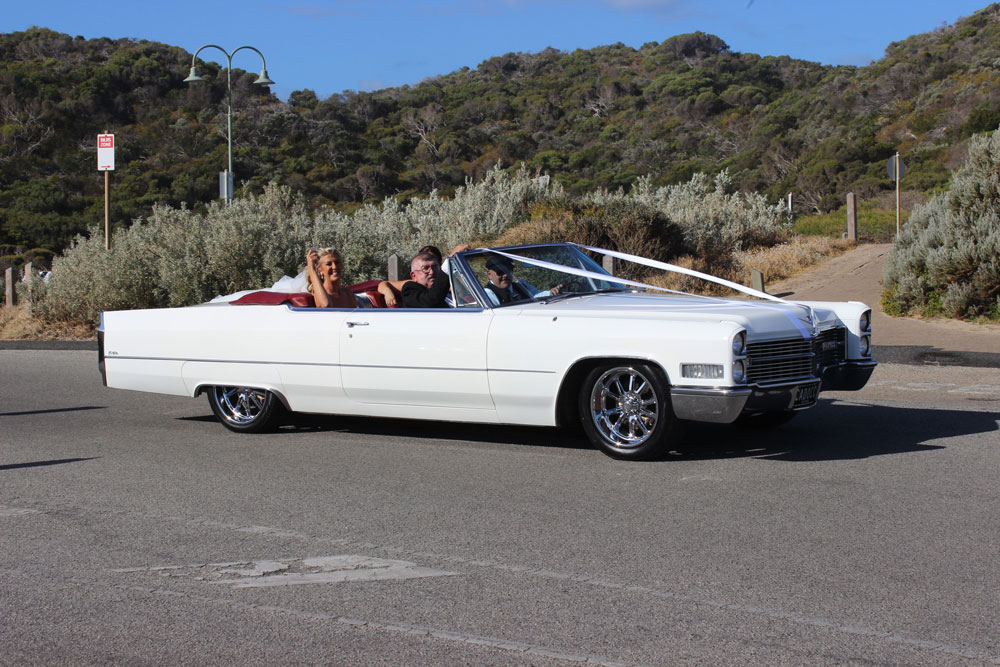 queen-b-cadillac-hire2